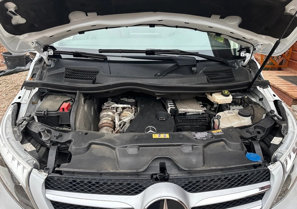 Mercedes-Benz Klasa V cena 290000 przebieg: 44000, rok produkcji 2021 z Świerzawa małe 191